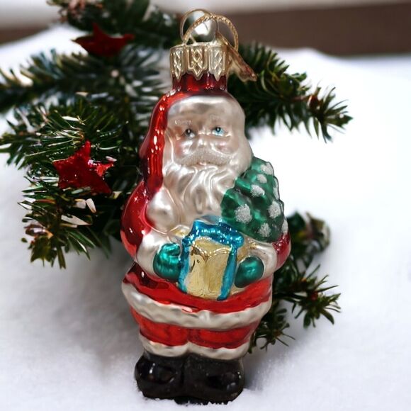 Full Santa Holding Present Christmas Tree Ornament Blown Glass Thomas Pacconi 02 - Picture 3 of 6